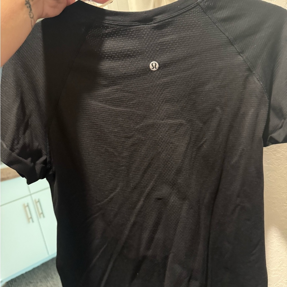 lululemon athletica women’s swiftly Shirt
